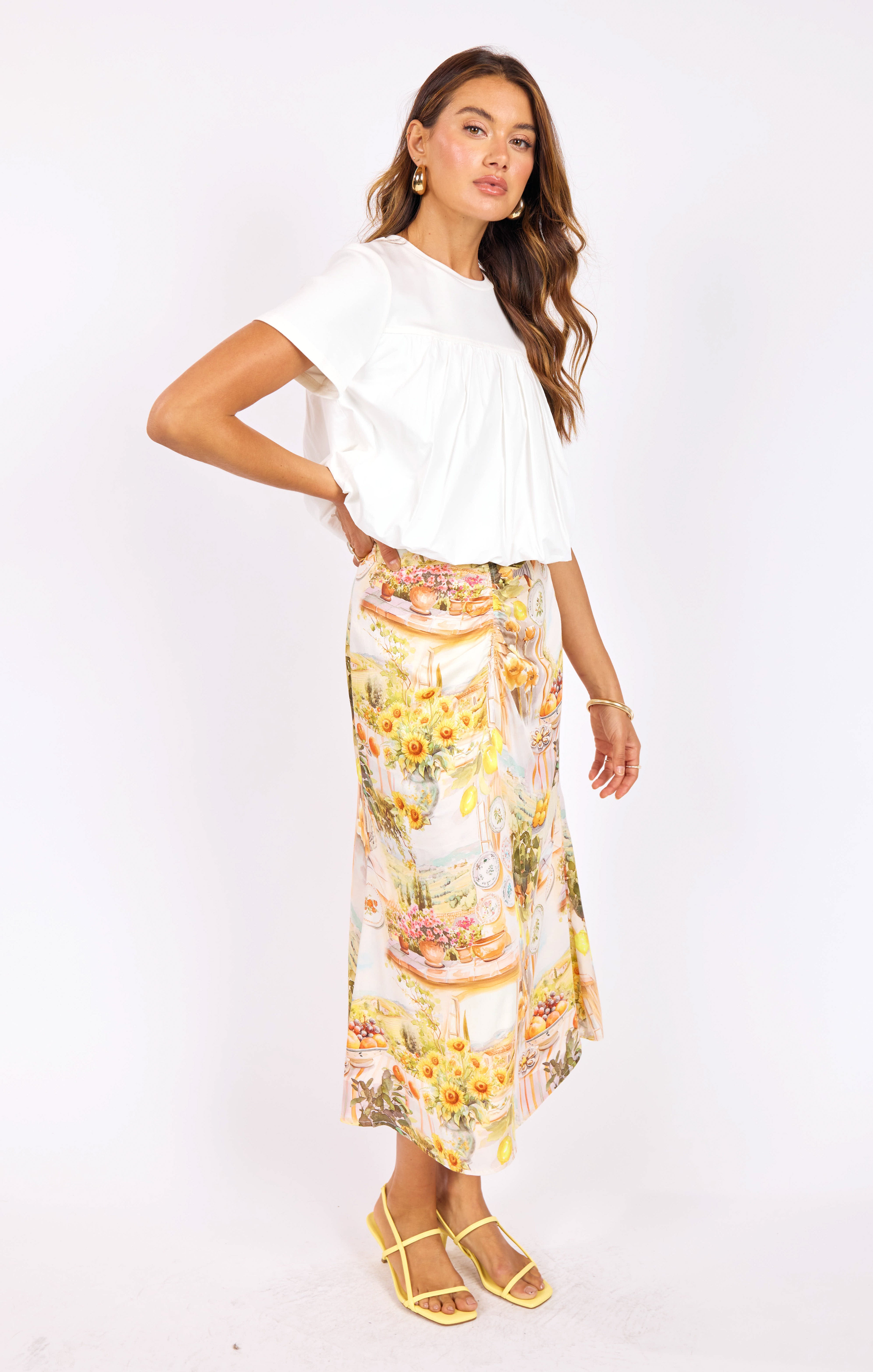 Lily Pond Bubble Top in White - mood image