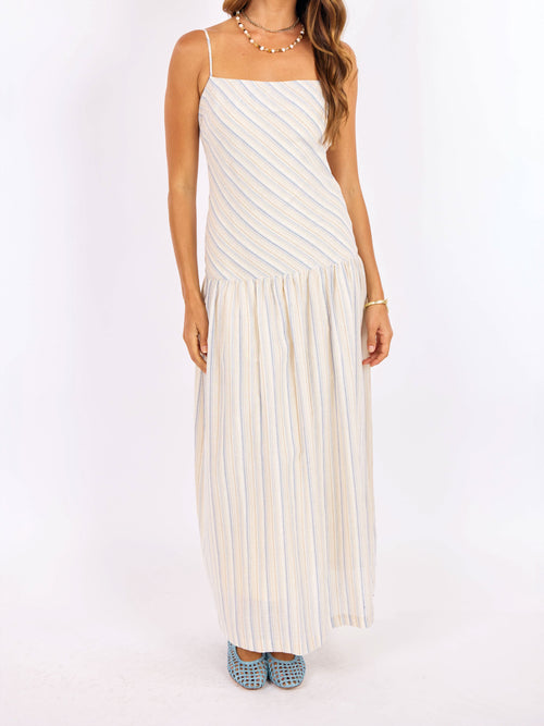 The Lands Maxi Dress in Blue Multi - front crop view