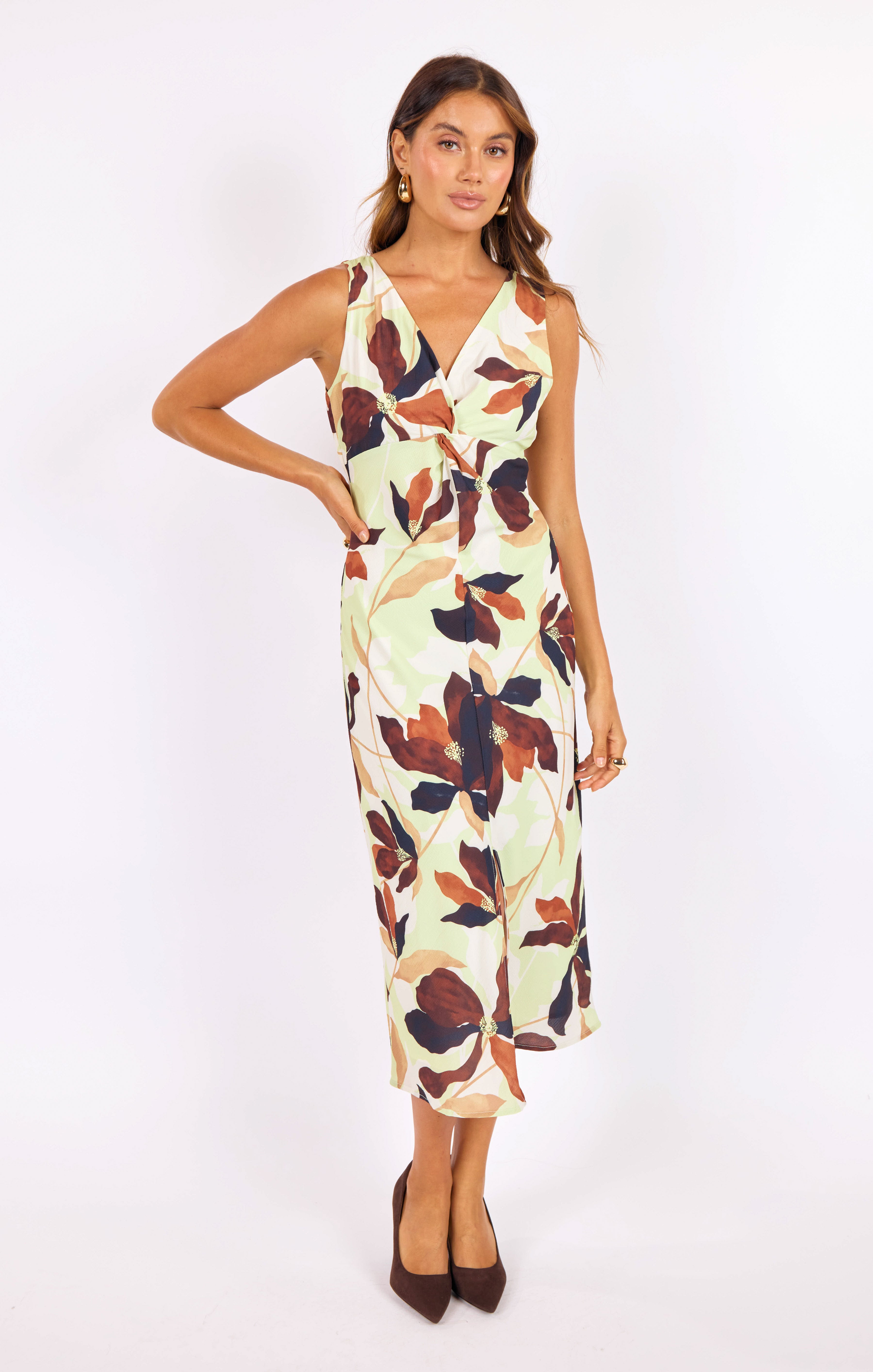 midi day dress My Kind Of Pink Floral Eyelet Dress, X-Small - The Mint Julep Boutique Indulge in elegance with the Sunny Days Floral Midi Dress Melody Floral Midi Dress -