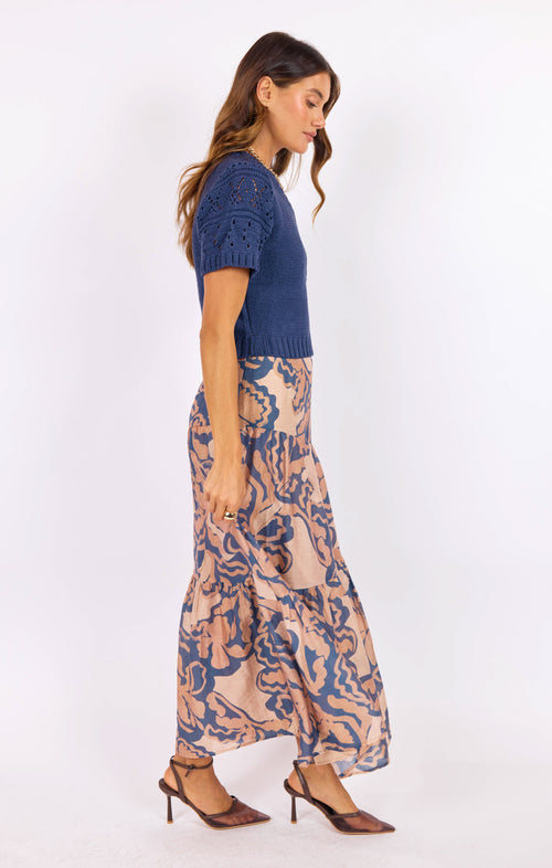 Janice Short Sleeve Sweater in Navy - mood image