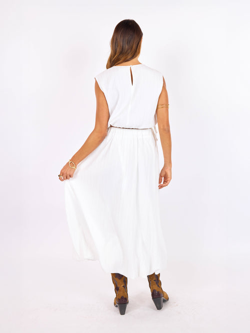 Deja Vu Bubble Maxi Skirt in White - back view