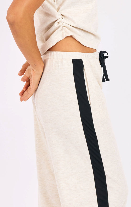 Metro Knit Pants in Heather-Oatmeal-Black - detail view