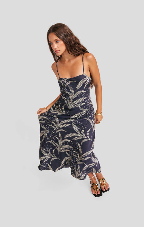 Nautical Nights Dress in Navy Oatmeal - mood image
