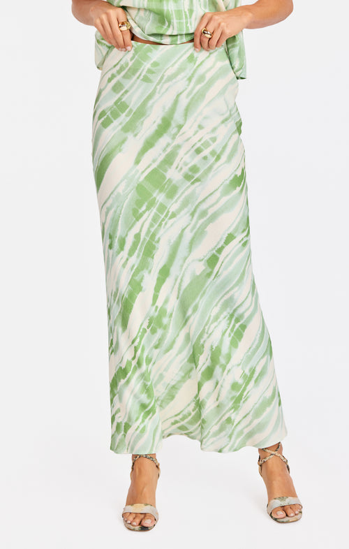 Tropical Storm Bias Skirt in Color - front crop view