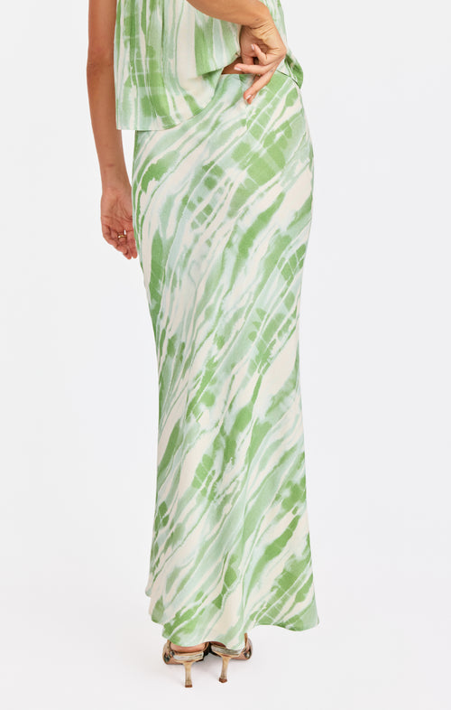 Tropical Storm Bias Skirt in Color - back crop view