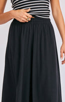 Neptune Pants in Black - detail view