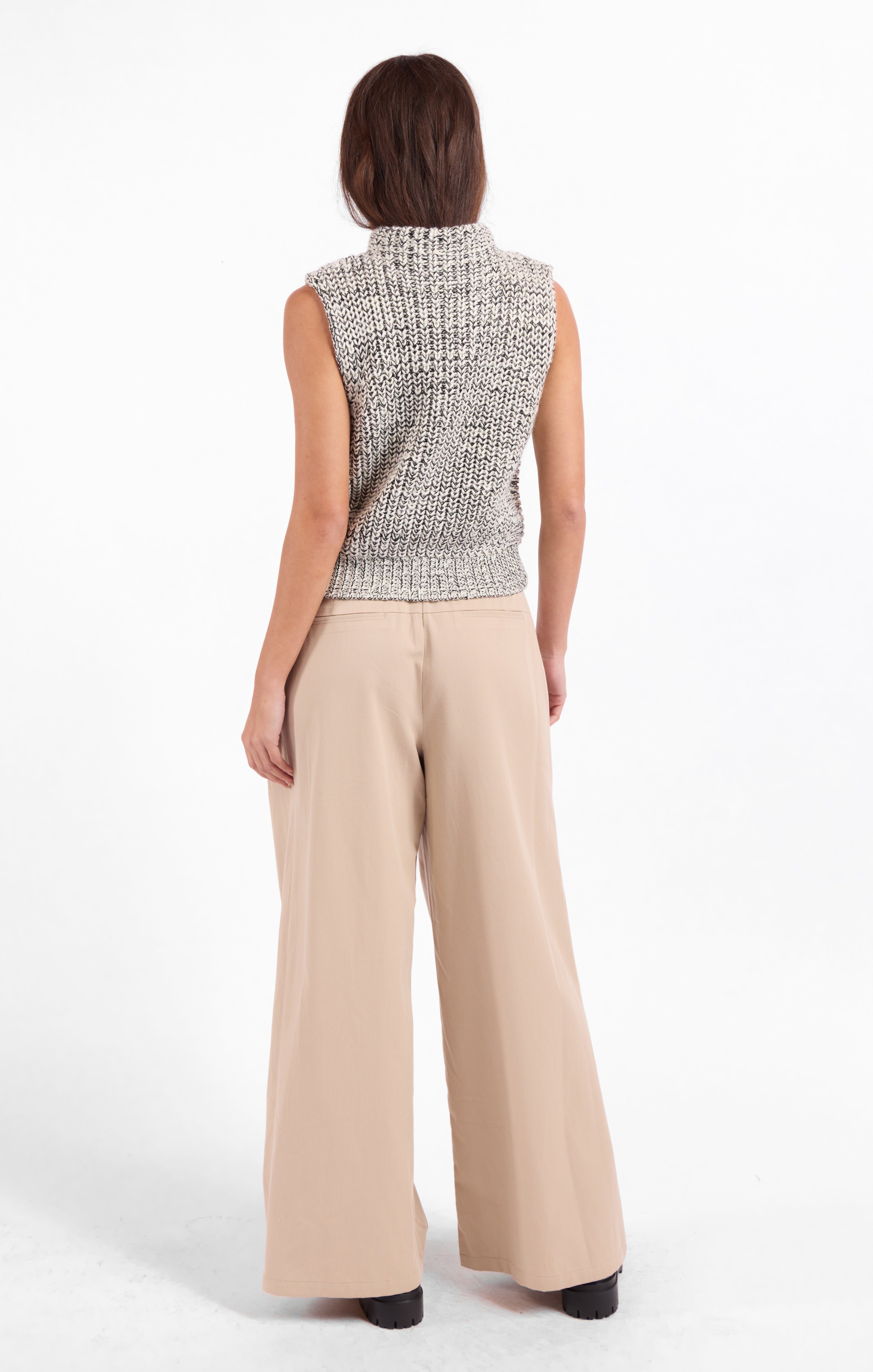 Williams Sleeveless Sweater