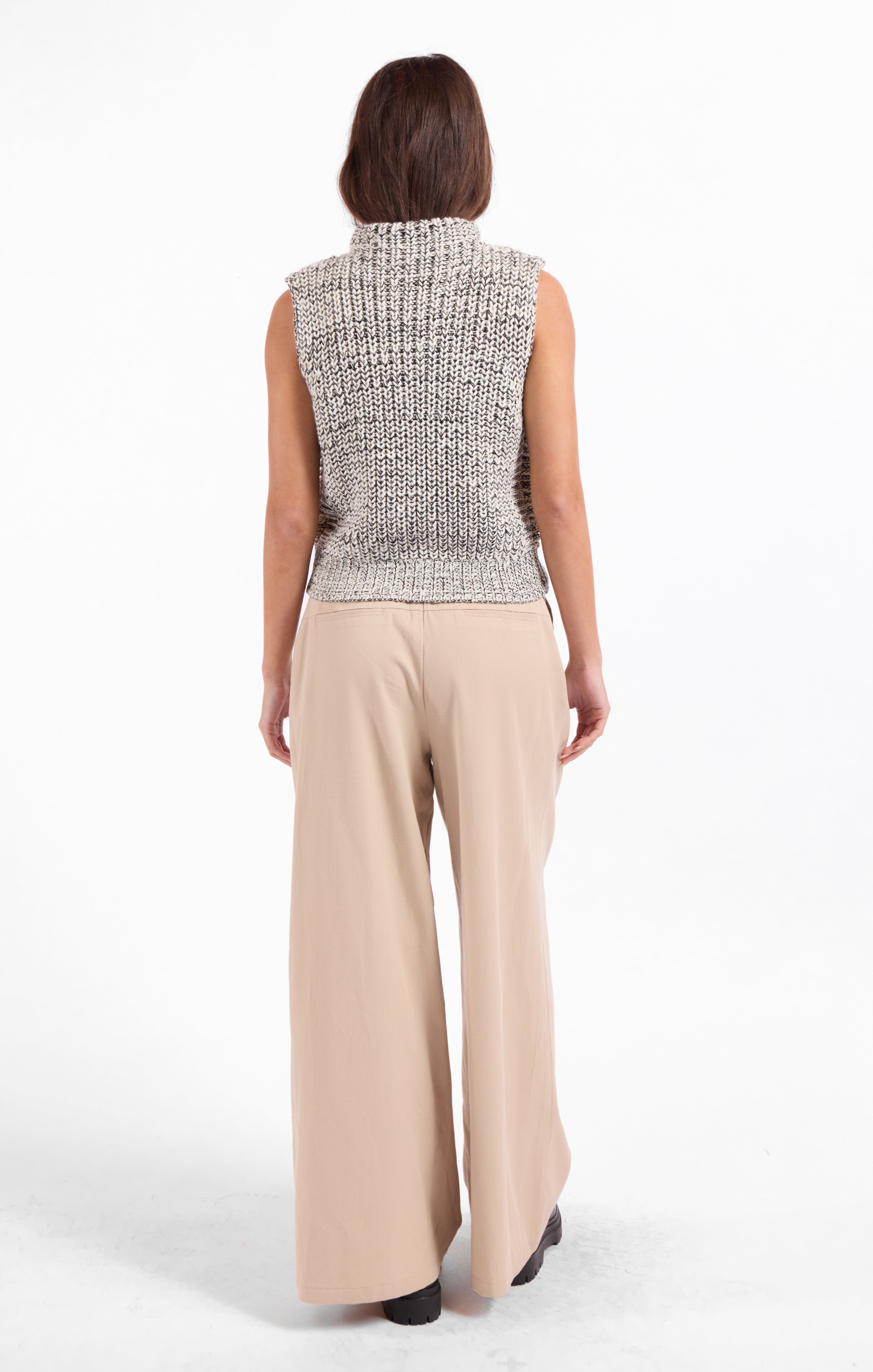 Logic Wide Leg Pant